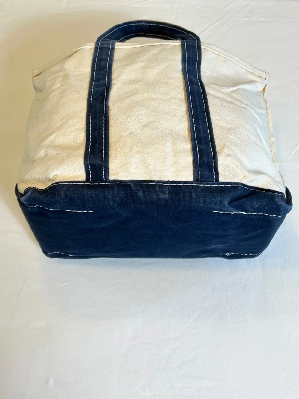 *FIRM PRICE* Vintage L.L. Bean Boat Tote Medium Navy /Natural Canvas Reg Handles - Picture 10 of 14